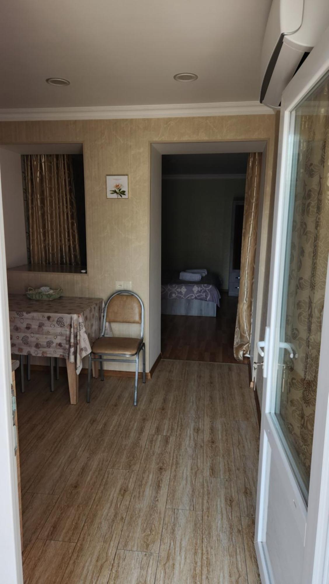 Comfort Tbilisi Quarto foto