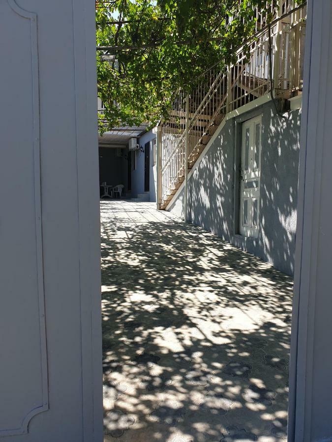 Comfort Tbilisi Exterior foto